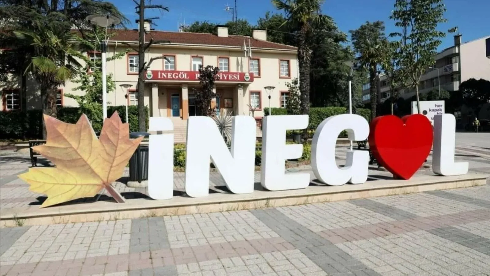inegöl meydanı